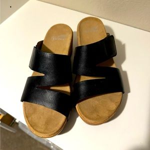 Dansko, Lacee, black sandals, size 38 (7-7.5)